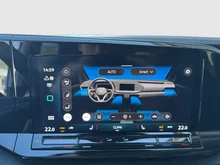 VW Caddy Style TDI 4MOTION in Deepblack Perleffekt