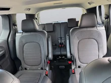 VW ID Buzz ID. Buzz Pro 4MOTION 250 kW in Starlight Blue Metallic