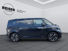 VW ID Buzz ID. Buzz Pro 4MOTION 250 kW in Starlight Blue Metallic