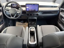 VW ID Buzz ID. Buzz Pro 4MOTION 250 kW in Starlight Blue Metallic
