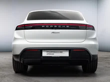 Porsche Macan in weiß