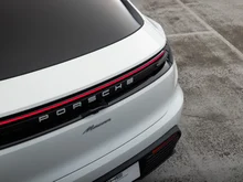 Porsche Macan in weiß