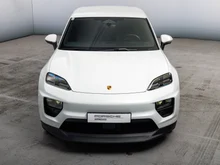 Porsche Macan in weiß