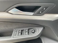 VW Golf Life mHEV TSI DSG in Pure White