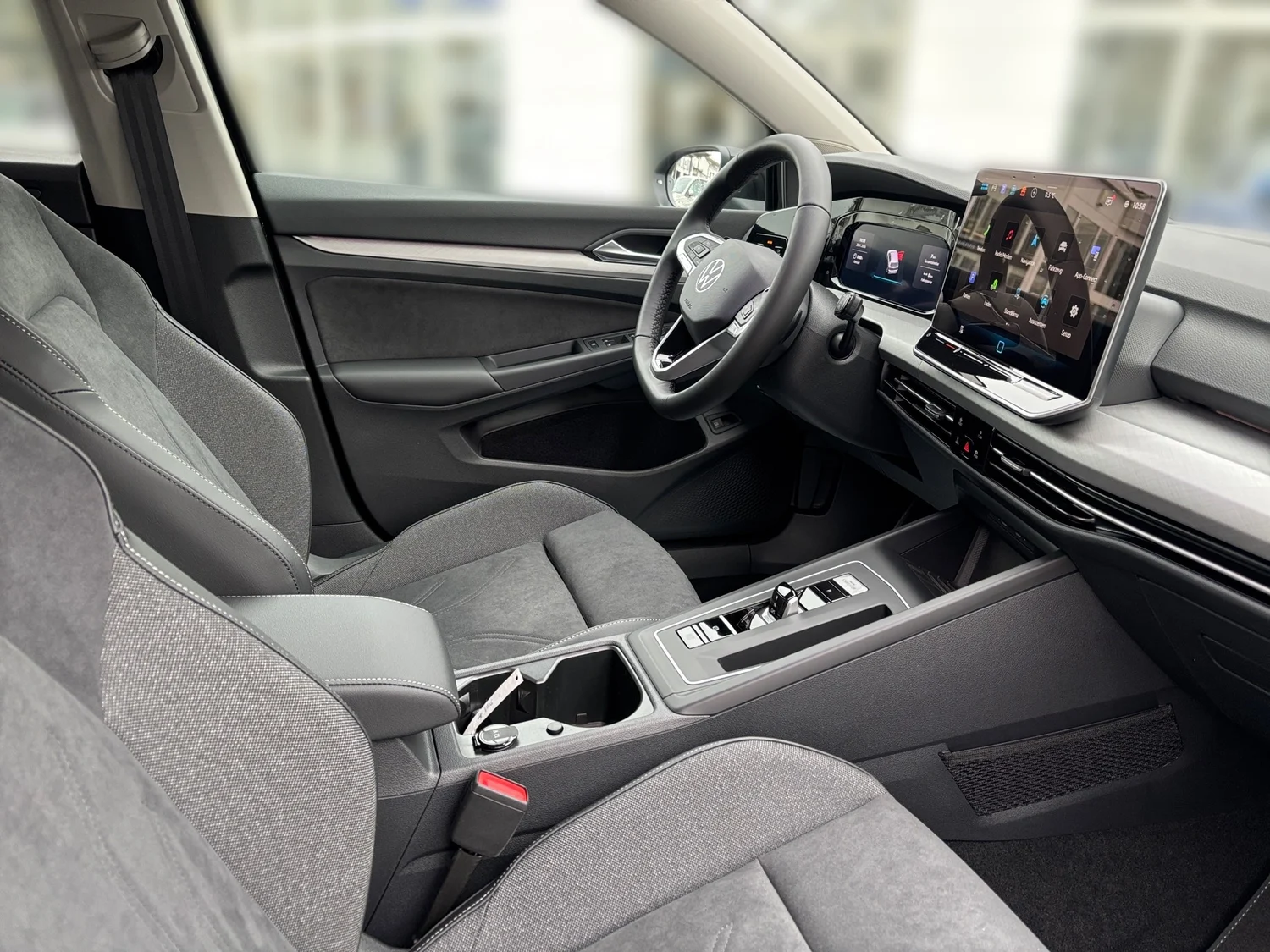 Bild eines VW Golf Rabbit eHybrid DSG 150 kW