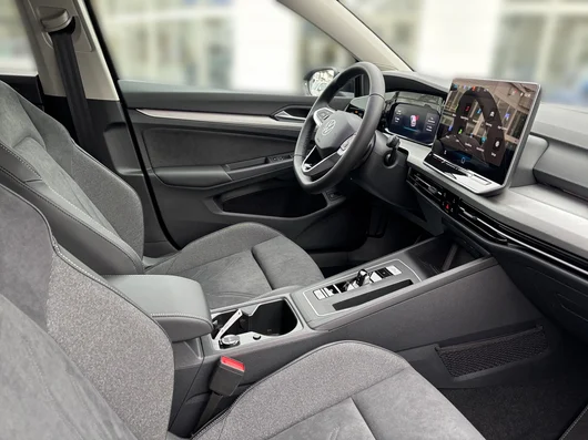 Bild eines VW Golf Rabbit eHybrid DSG 150 kW