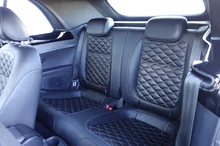 VW Beetle Cabriolet The Beetle Cabriolet Sport A. TSI DSG in 2T Deep Black Perleffekt
