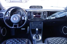 VW Beetle Cabriolet The Beetle Cabriolet Sport A. TSI DSG in 2T Deep Black Perleffekt