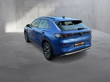 VW T-Roc 4Me eTSI DSG in Celestial Blue