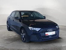 Audi A1 Sportback 25 TFSI intense in Firmamentblau Metallic