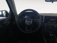 Audi A1 Sportback 25 TFSI intense in Firmamentblau Metallic