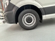 VW Crafter 35 Doka-Pritsche L3 TDI 4MOTION in candyweiß