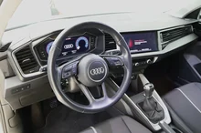 Audi A1 Sportback 25 TFSI intense in Gletscherweiss Metallic