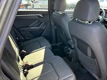 Audi Q3 40 TDI quattro S line exterieur in Chronosgrau Metallic