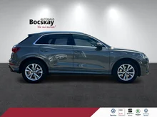 Audi Q3 40 TDI quattro S line exterieur in Chronosgrau Metallic
