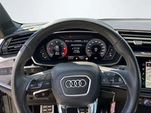 Audi Q3 40 TDI quattro S line exterieur in Chronosgrau Metallic