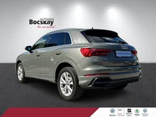 Audi Q3 40 TDI quattro S line exterieur in Chronosgrau Metallic
