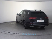 VW Golf Variant Life TDI in schwarz - metallic