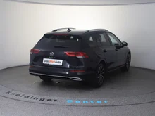 VW Golf Variant Life TDI in schwarz - metallic