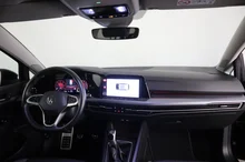 VW Golf Variant Life TDI in schwarz - metallic