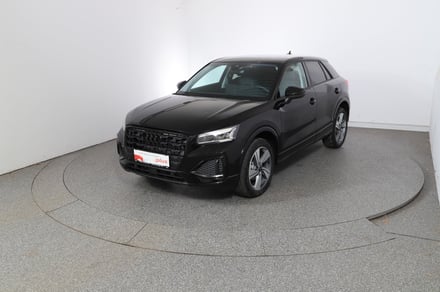 Audi Q2 30 TFSI admired