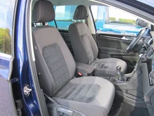 VW Golf Sportsvan Highline TDI in Atlantic Blue Metallic