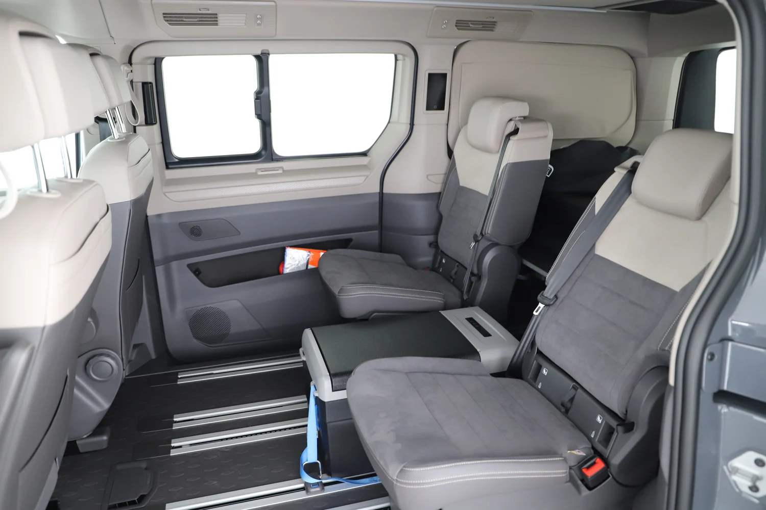 Bild eines VW California Beach Camper eHyb. 180 kW 4M