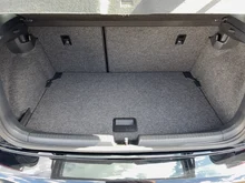 VW Polo in SCHWARZ