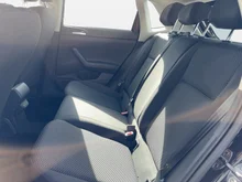 VW Polo in SCHWARZ