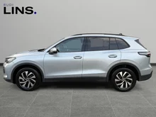 VW Tiguan Friends eTSI DSG in Oyster Silver Metallic