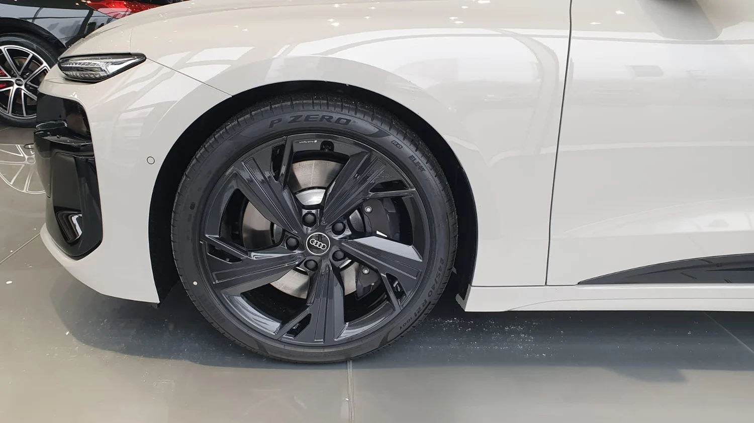Bild eines Audi S6 Avant e-tron