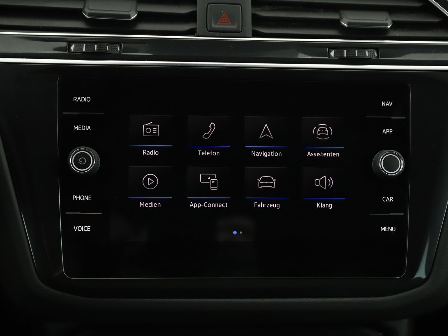 VW Tiguan R-Line TDI SCR 4MOTION DSG | Bild 6 von 12