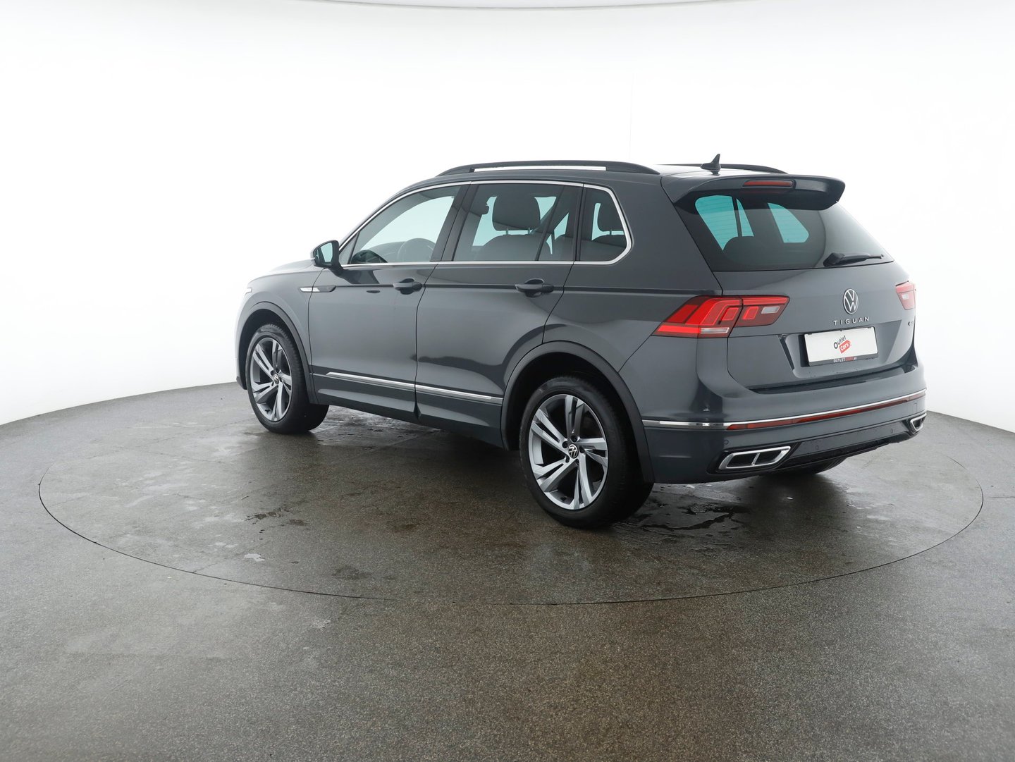 VW Tiguan R-Line TDI SCR 4MOTION DSG | Bild 2 von 12