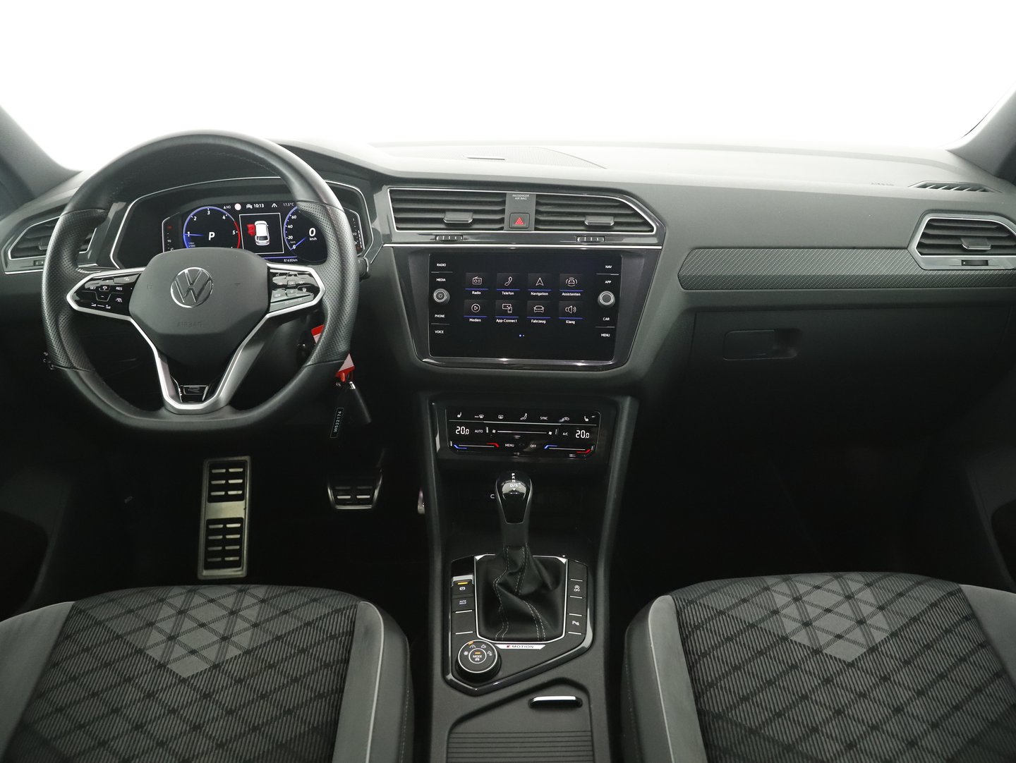 VW Tiguan R-Line TDI SCR 4MOTION DSG | Bild 5 von 12