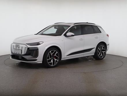 Audi Q6 e-tron quattro business