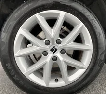 Thumbnail-Foto von Fahrzeug