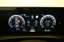 VW T-Roc Life eTSI DSG in Pure White Dach Black Uni