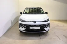 VW T-Roc Life eTSI DSG in Pure White Dach Black Uni