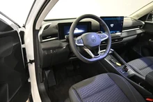 VW T-Roc Life eTSI DSG in Pure White Dach Black Uni