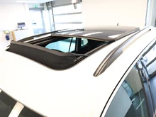 VW Tiguan Sky TDI SCR 4MOTION DSG in Pure White