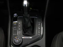 VW Tiguan Sky TDI SCR 4MOTION DSG in Pure White