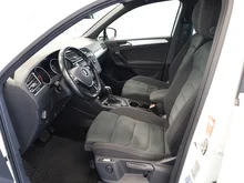 VW Tiguan Sky TDI SCR 4MOTION DSG in Pure White