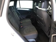 VW Tiguan Sky TDI SCR 4MOTION DSG in Pure White