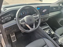 VW Tiguan R-Line TDI DSG in Oyster Silver Metallic