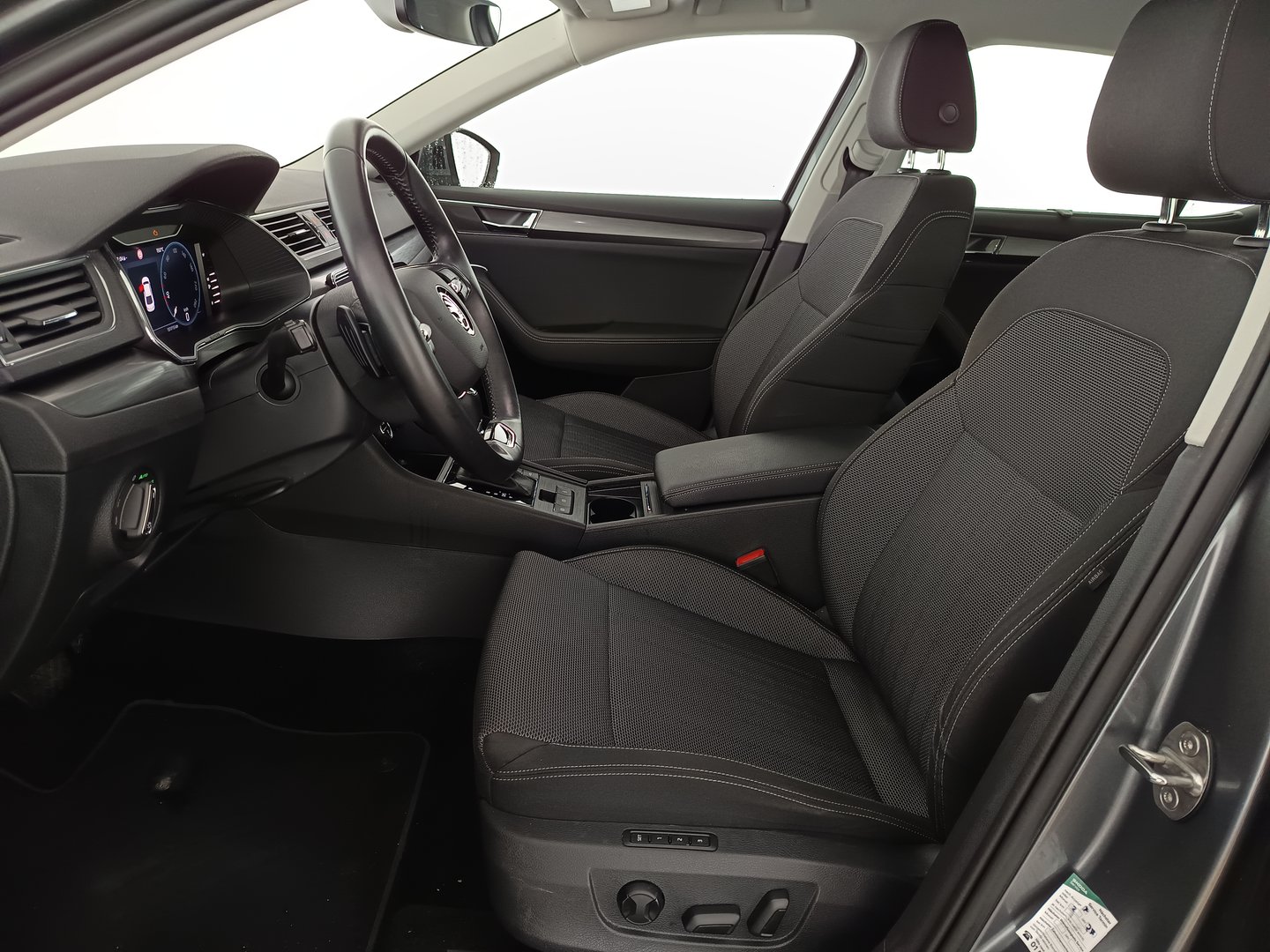 Škoda Superb Style TDI DSG | Bild 13 von 34