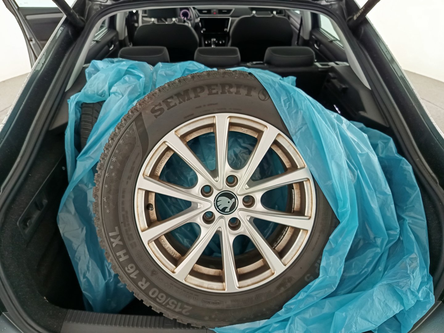 Škoda Superb Style TDI DSG | Bild 31 von 34