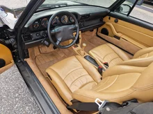 Porsche 911 Carrera Cabrio (993) in schwarz - normal