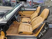 Porsche 911 Carrera Cabrio (993) in schwarz - normal