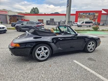 Porsche 911 Carrera Cabrio (993) in schwarz - normal