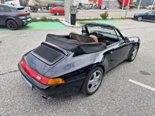 Porsche 911 Carrera Cabrio (993) in schwarz - normal